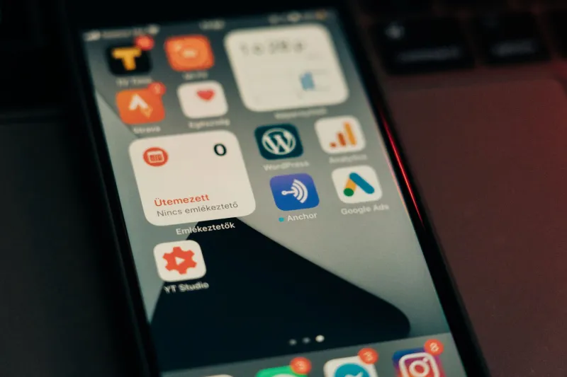 Notifications Are the New Front Page: How Smart Creators Built a Hidden Influence Layer Twitter Never Meant to Exist